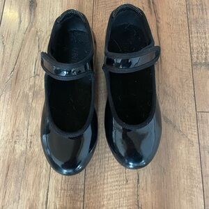 Danshuz Tap Shoes